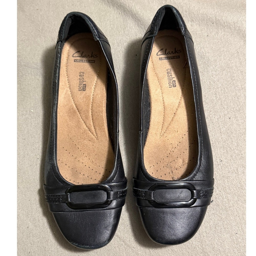 Clarks Black Leather Buckle Ballet Flats Low Wedge Shoes Womens 7.5 M 26112416